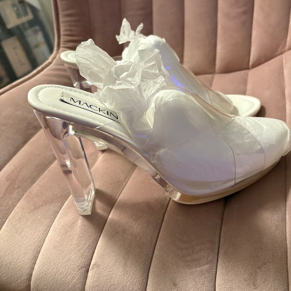 Mackin J 634-3 Clear Heels